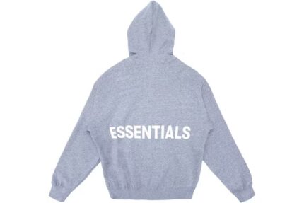 Essentials Graphic Pullver Hoodie – Grey